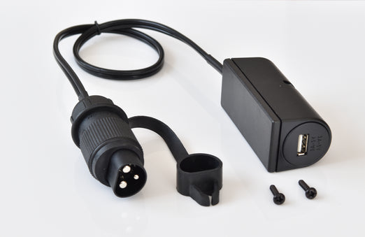 USB Ladekabel mit 3-Pol Traktor Stecker DIN 9680 auf Power USB Dose 5V/3A